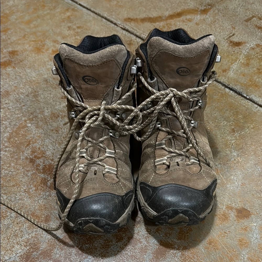 Oboz hiking boots